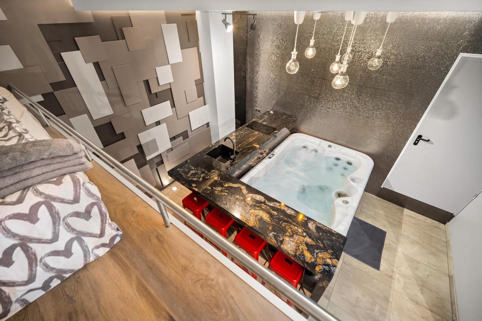 Secret Lounge - Cozy Studio with Sauna&Jacuzzi Wilno Zewnętrze zdjęcie